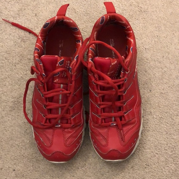 Rarely Used Red Skechers shoe for sale. Good condition. - Picture 3 of 3